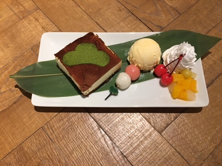 松野家ティラミスプレート