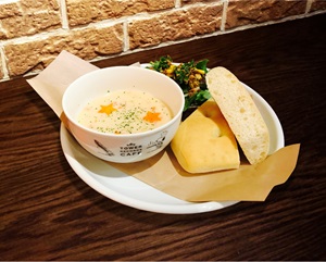 スヌーピーのホワイトシチュー