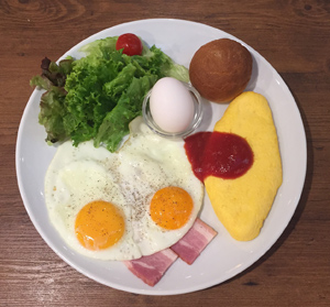 「りっぱな男の人になるのよ」由花子の朝食セット