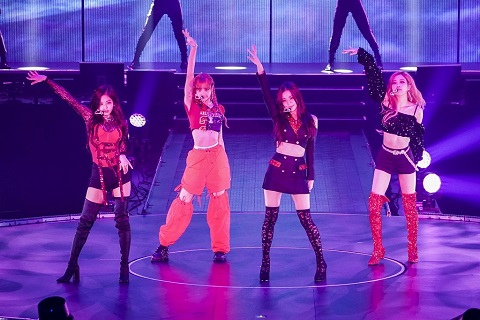 BLACKPINK、アリーナ・ツアー福岡公演も大盛況。8月22日リリースの