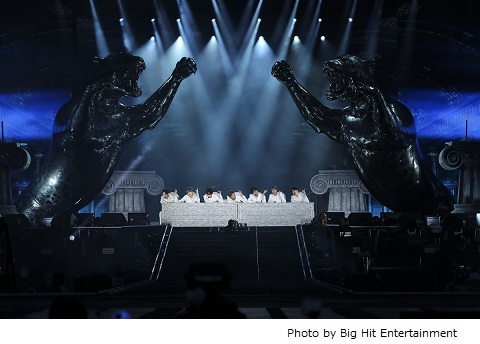 BTS（防弾少年団）、アメリカ ローズボールスタジアムで「LOVE YOURSELF: SPEAK YOURSELF」ツアー開幕。2日間で12万人動員