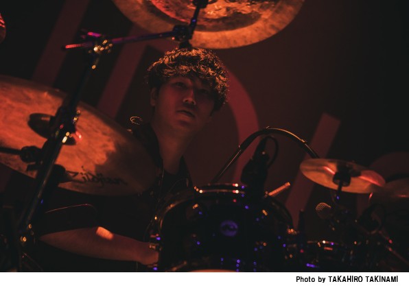 Official髭男dism、自身最大規模となるライヴハウス・ツアーのファイナル公演をZepp DiverCityで開催