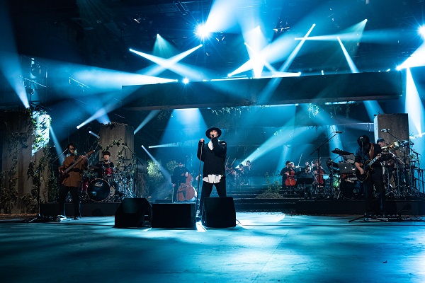 Radwimps 11月4日nhk総合にて 天気の子 特集番組が放送決定 主題歌4曲のスタジオ パフォーマンス 新海誠監督とのトークも Tower Records Online