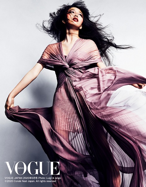 Cocomi、3月28日発売の女性ファッション誌「VOGUE JAPAN」表紙に登場。「DIOR」ジャパン・アンバサダー就任発表も - TOWER  RECORDS ONLINE
