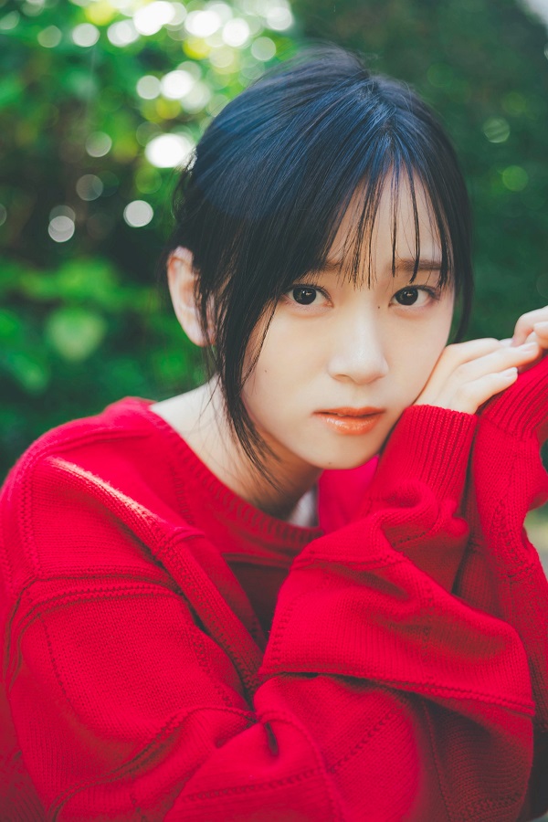 山下瞳月（櫻坂46）、「blt graph.vol.96」で雑誌初ソロ表紙飾る