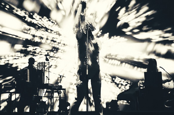 椎名林檎、デビュー25周年記念しWOWOWで3ヶ月連続特集決定 - TOWER