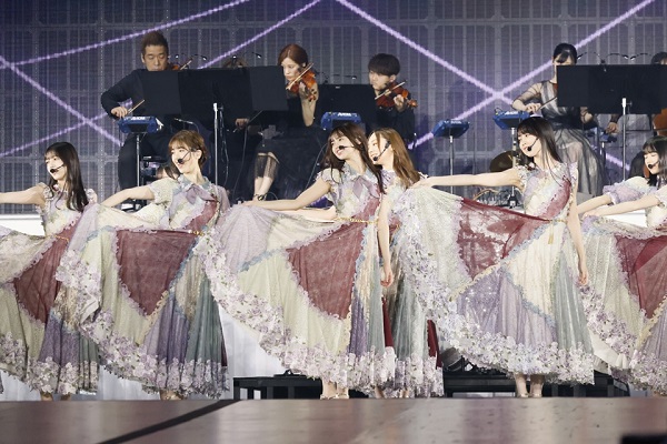 乃木坂46、齋藤飛鳥が11年8ヶ月のアイドル人生に幕。「齋藤飛鳥 卒業