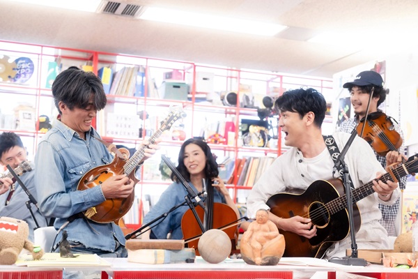 1/25 森山直太朗 1階15列 2枚 神戸国際会館 チケット 森山直太朗 Two jobs tour 2025～26 『あの世でね』 ～「弓弦葉」と