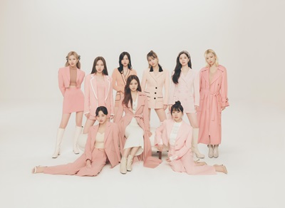 TWICE4