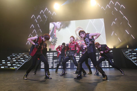 U-KISS 1st JAPAN LIVE TOUR 2012A Shared Dream～Special Edition～ @  NHKホール（2012年7月29日 13:00） - TOWER RECORDS ONLINE
