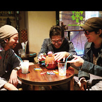 はいざらこうかん