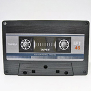 カセットテープ型カードホルダー