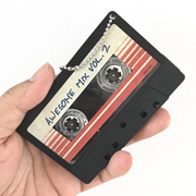 カセットテープ型カードホルダー