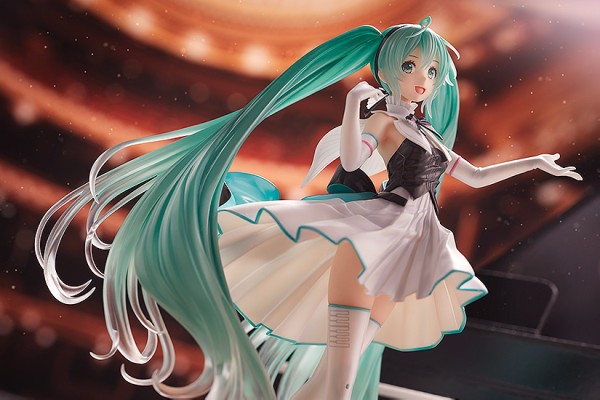 初音ミク】初音ミクシンフォニー2019バージョンのフィギュアが発売 ...