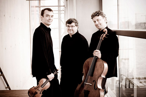 トリオ・ヴァンダラー【ジャン=マルク・フィリップ=ヴァルジャブディアン(Vn)、ラファエル・ピドゥー(Vc)、ヴァンサン・コック(Pf)】