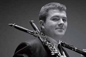 ジュリアン・ブリス（クラリネット）