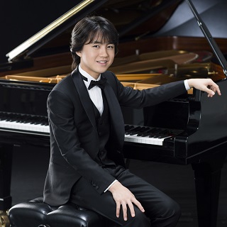 18年浜松国際ピアノコンクール日本人歴代最高位の2位 さらなる進化を遂げた牛田智大 10代最後のアルバム Tower Records Online