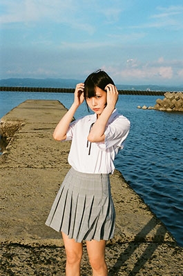 タワレコ特典付き〉あの（ゆるめるモ！）初の写真集『あのファースト写真集 ANOther』3月6日発売 - TOWER RECORDS ONLINE