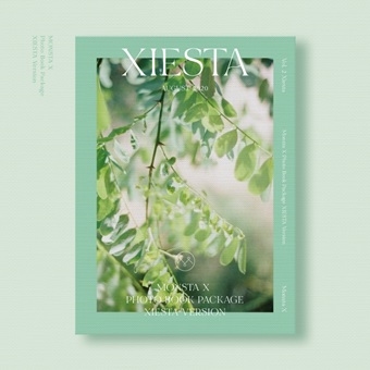 MONSTA X｜DVD付きの最新フォトブック 2種(COMMA Ver./XIESTA Ver.)、8 