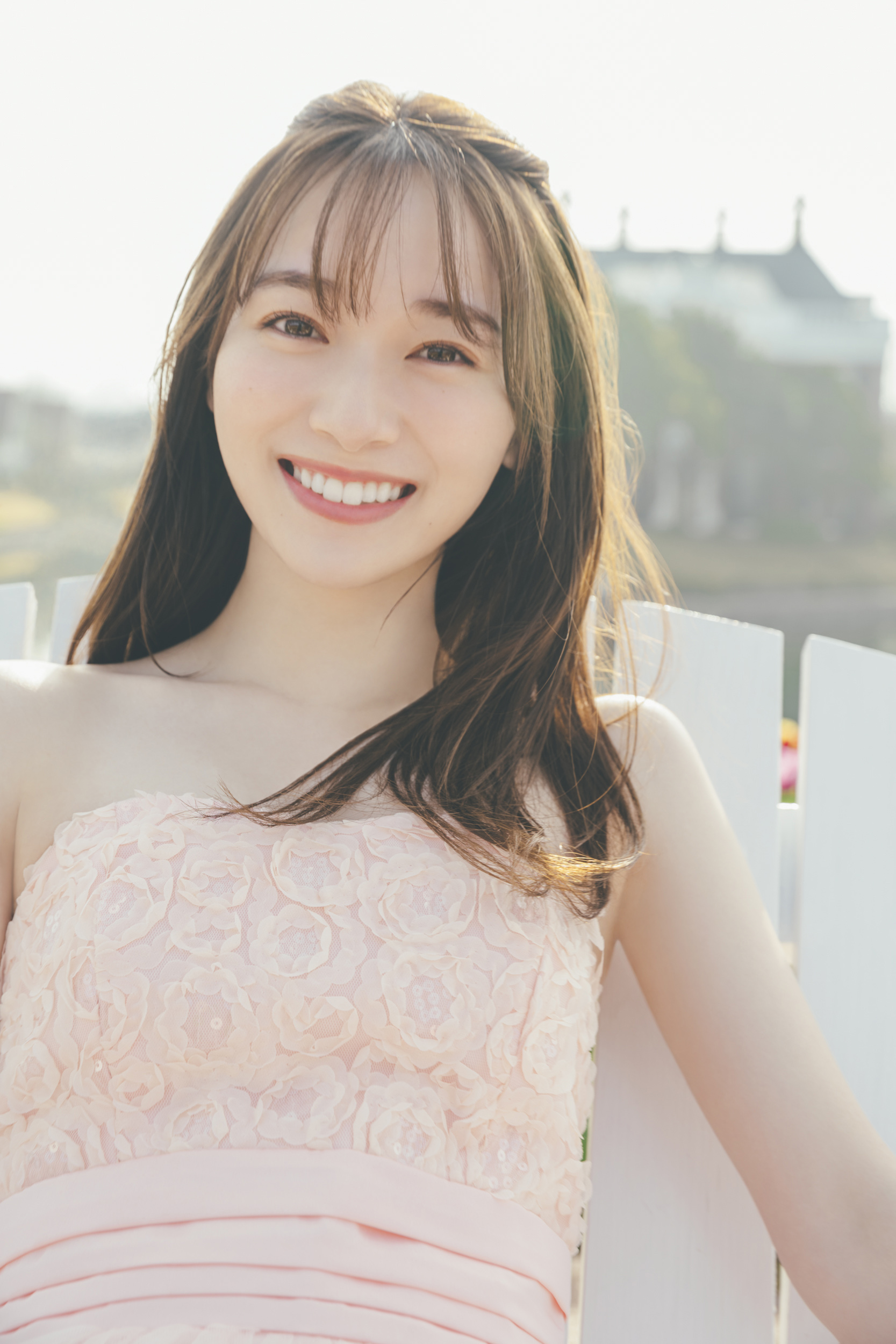 守屋麗奈(櫻坂46)｜1st写真集『笑顔のグー、チョキ、パー』8月23日発売 
