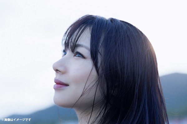 石田亜佑美(モーニング娘。'24)写真集『 Profile.7  』10月21日発売！メイキングDVD付きの＜特別限定版＞も発売！オンライン先着特典「生写真1枚」(通常版・限定版 共通絵柄） - TOWER  RECORDS ONLINE