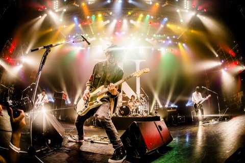The BONEZ、渋谷TSUTAYA O-EAST公演を完全収録したライヴDVDを9月28日