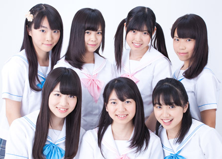 制服向上委員会