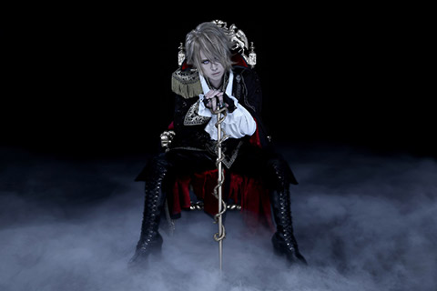 KAMIJO、ミニ・アルバム『Symphony of The Vampire』 - TOWER