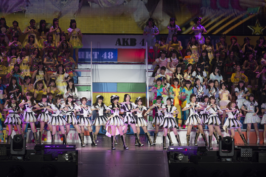 AKB48、2014年のリクアワ収録DVD＆ブルーレイ - TOWER RECORDS ONLINE