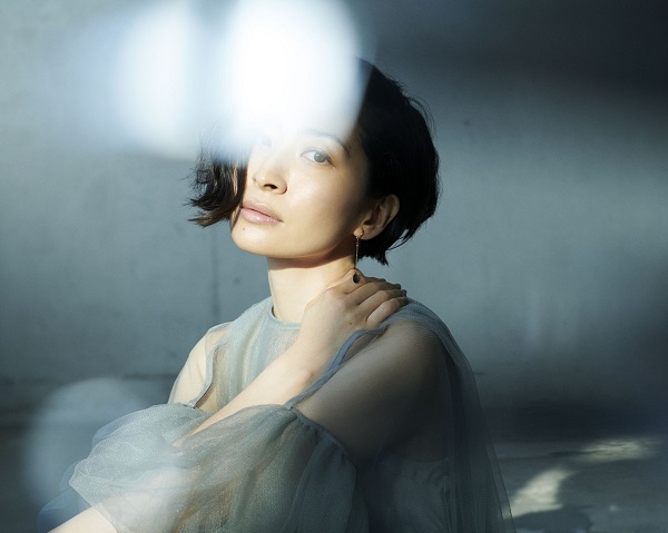 坂本真綾、両A面シングル「独白↔躍動」12月9日に発売決定！！ - TOWER