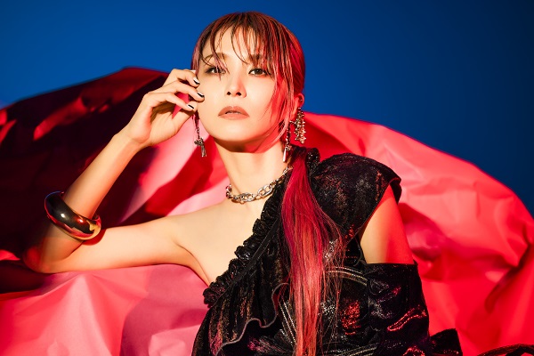 LiSA｜ニューアルバム『LANDER』11月16日発売 - TOWER RECORDS