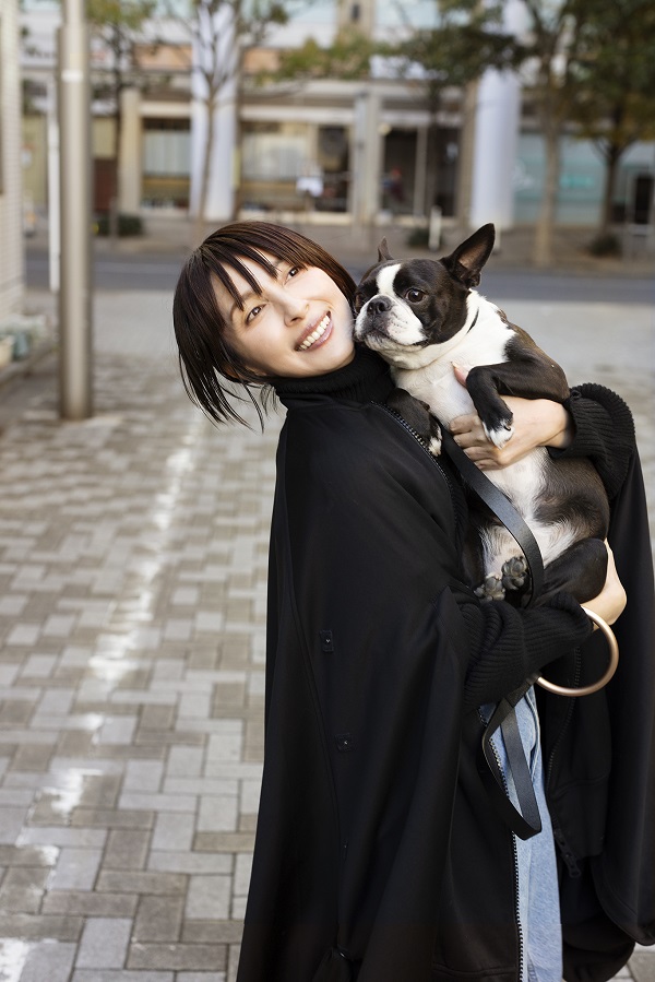 奥菜恵｜15年ぶりの写真集『Okina Megumi』4月3日発売 - TOWER RECORDS ONLINE