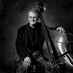 Charlie Haden（チャーリー・ヘイデン）｜ジャズ・ベースの巨匠、生誕85周年記念！デュオ編成による名盤全10タイトルを高音質UHQCD仕様にてリイシュー  - TOWER RECORDS ONLINE