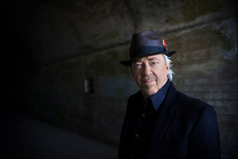 ボズ・スキャッグス（Boz Scaggs）、2年振り新作『A FOOL TO CARE』 - TOWER RECORDS ONLINE