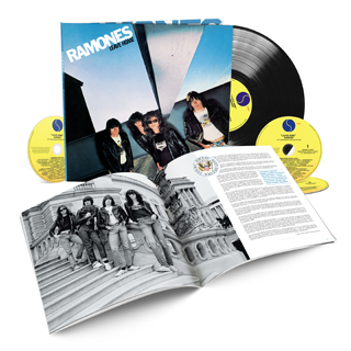 ラモーンズ（Ramones）、セカンド・アルバム『Leave Home』発売40周年記念盤が登場 - TOWER RECORDS ONLINE