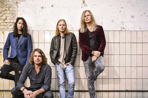 ヴァンデンバーグズ・ムーンキングス(Vandenberg's MoonKings)、3年