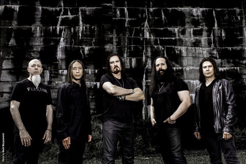 Dream Theater（ドリーム・シアター）レーベル移籍第1弾アルバム『Distance Over Time』