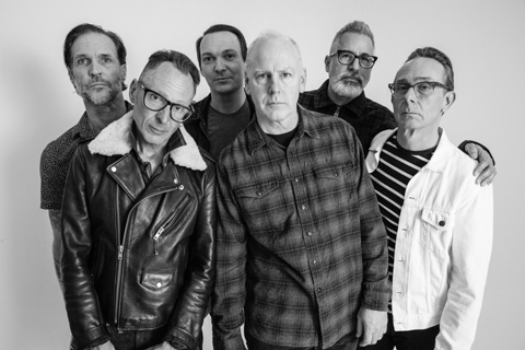 米パンク界の生ける伝説、Bad Religion（バッド・レリジョン）、17枚目となる新作 - TOWER RECORDS ONLINE