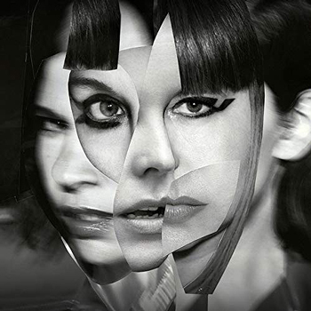 Sleater-Kinney（スリーター・キニー）アルバム『The Center Won't Hold』