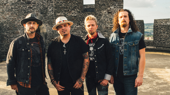 Black Stone Cherry（ブラック・ストーン・チェリー）