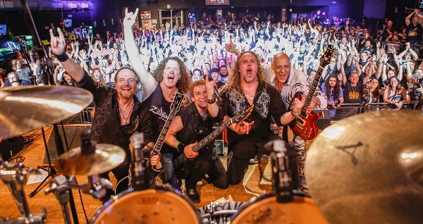 Praying Mantis(プレイング・マンティス)