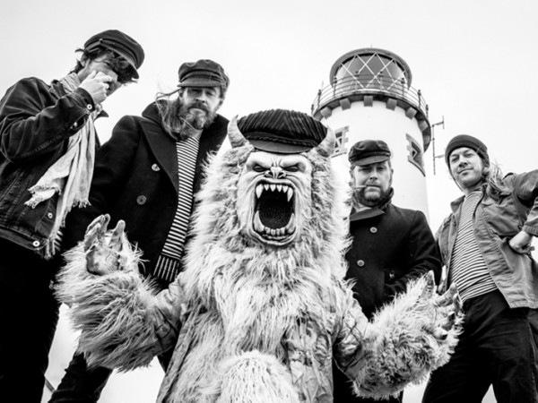 Gama Bomb（ガマ・ボム）