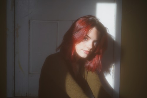 Genevieve Stokes（ジュネヴィーヴ・ストークス）