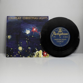 Coldplay（コールドプレイ）｜今や定番となったクリスマス・シングル 