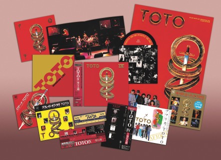 TOTO（トト）｜リリース40周年×結成45周年×ジェフ・ポーカロ没後30年 