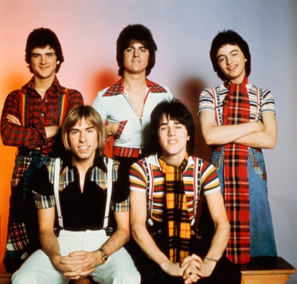 Bay City Rollers（ベイ・シティ・ローラーズ）『グレイテスト・ストーリー～ジャパニーズ・シングル集』70年代に世界中を席捲したBCR ファン待望の日本盤シングル集