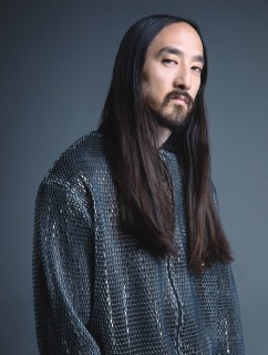 Steve Aoki（スティーヴ・アオキ）｜待望の〈ネオン・フューチャー 