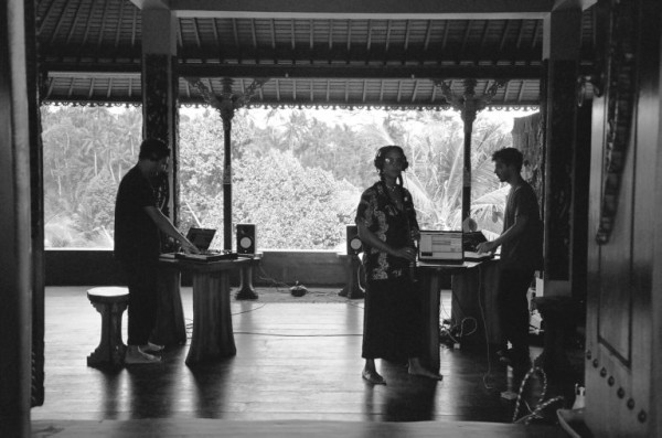 Asa Tone(アサ・トーン)