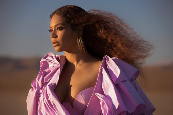 Beyonce（ビヨンセ）｜女性アーティストとしてグラミー賞最多受賞の世界的スーパースターのニュー・アルバム『RENAISSANCE（ルネッサンス）』  - TOWER RECORDS ONLINE