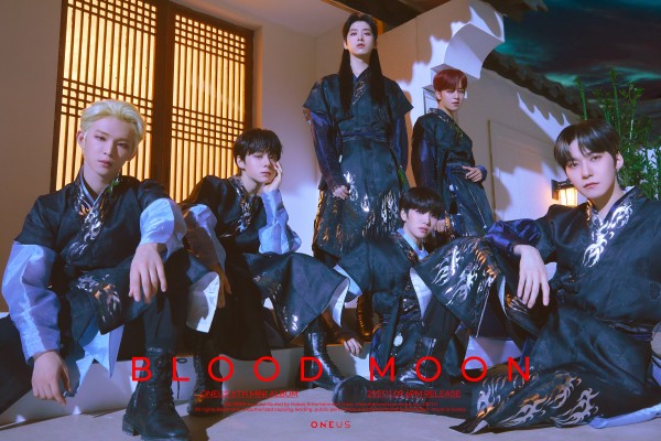 ONEUS｜韓国6枚目のミニアルバム『BLOOD MOON』 - TOWER RECORDS ONLINE